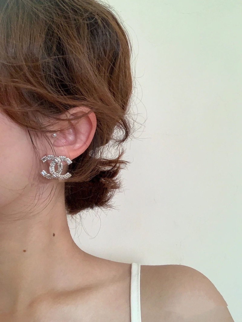 Ch**el earrings